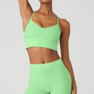 Alo yoga lime green alosoft Bra small